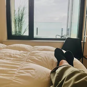 Apartment Volledig Gerenoveerd Met Zeezicht, Middelkerke